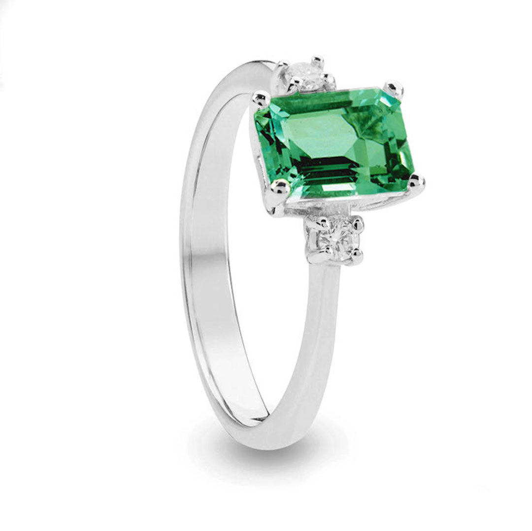 LuxGioielli | Anello in oro con Smeraldo e diamanti | AN3072SDB1