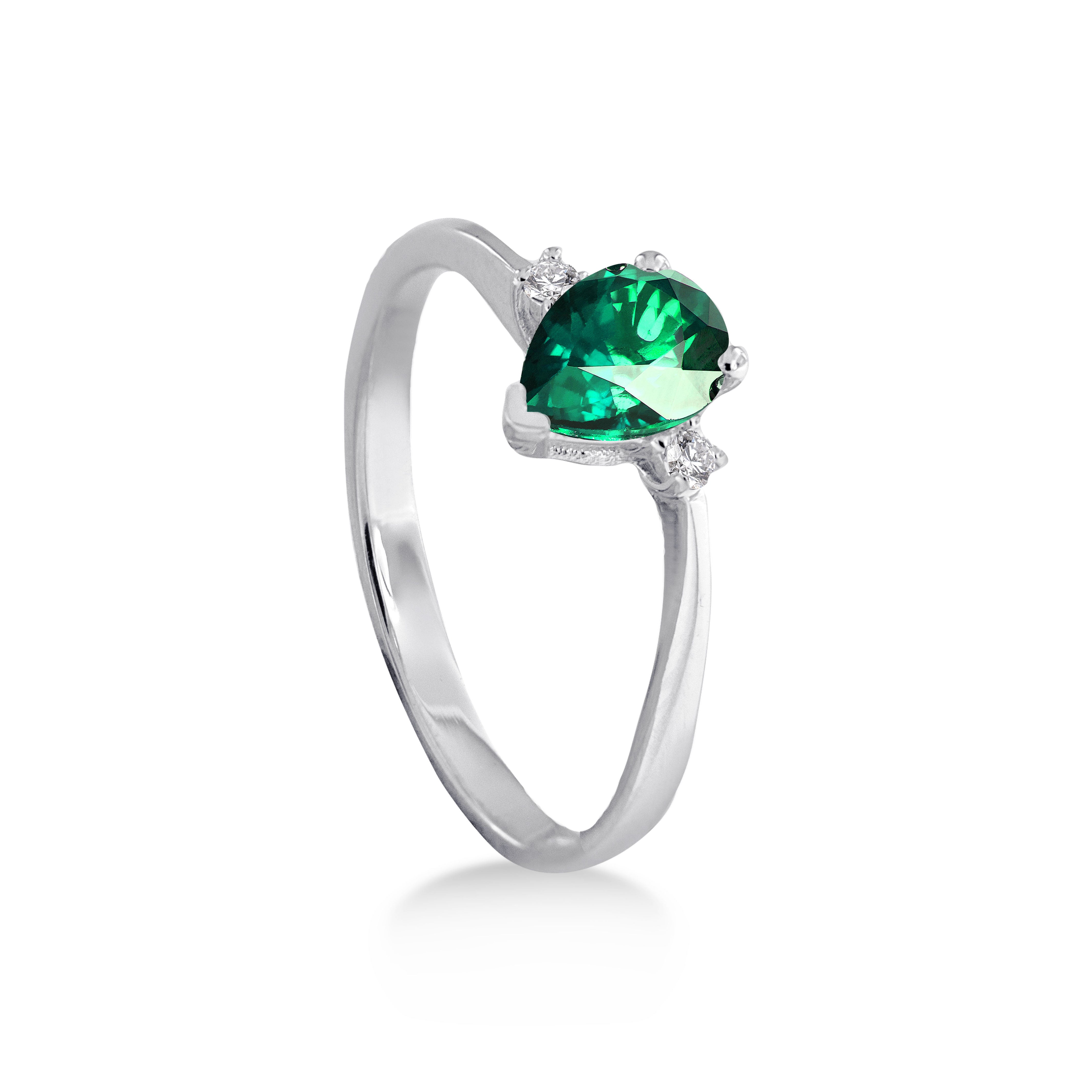 LuxGioielli | Anello in oro con Smeraldo e diamanti | ANLK30761SM