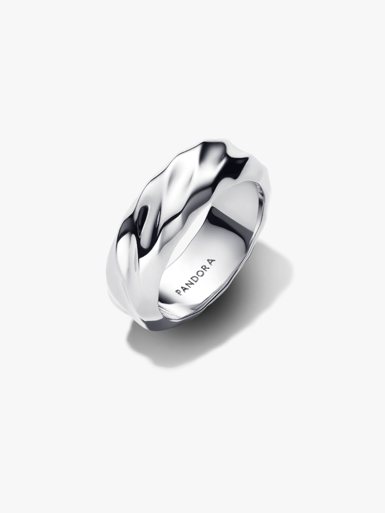 PANDORA ESSENCE |  Anello Fascia Larga Dune | 193886C00