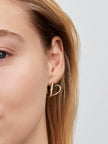 PANDORA ESSENCE | Orecchini Cuore Linea Sinuosa con Pietre Luminose | 264664C01