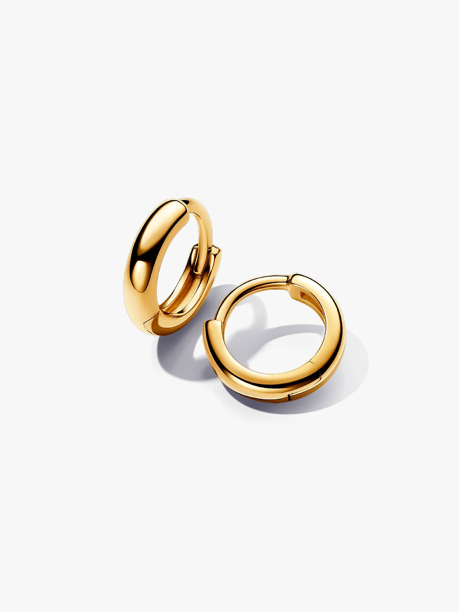 PANDORA ESSENCE | Orecchini Cerchi Huggie Piccoli | 263286C00