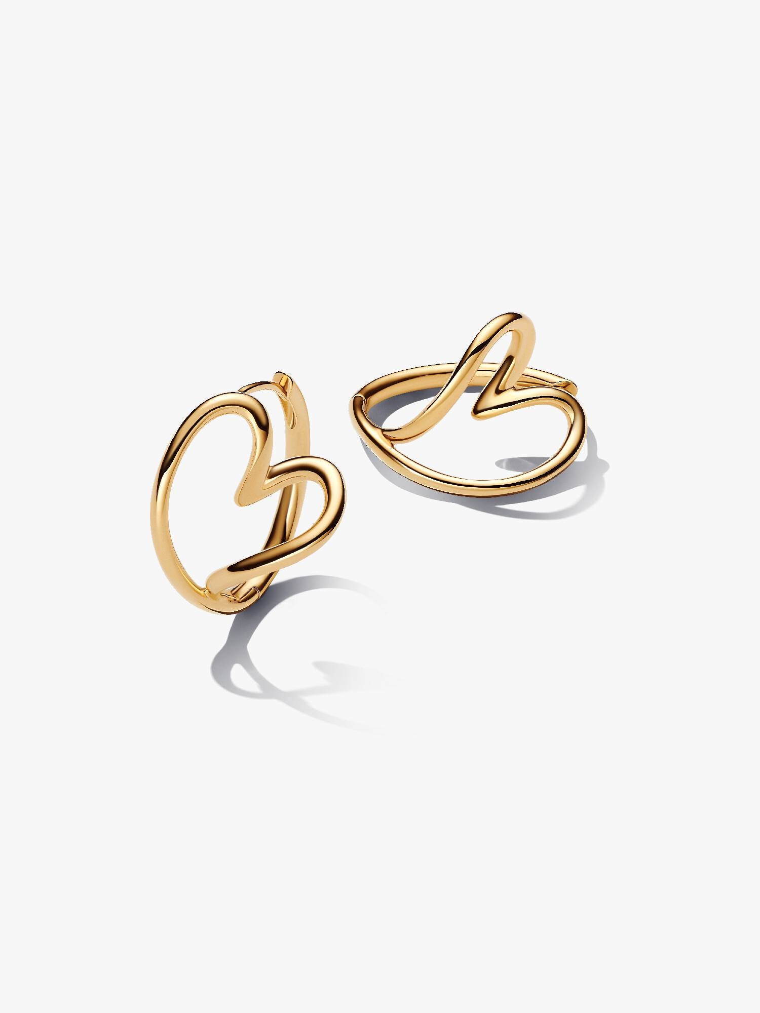 PANDORA ESSENCE | Orecchini Cuore Linea Sinuosa | 263807C00