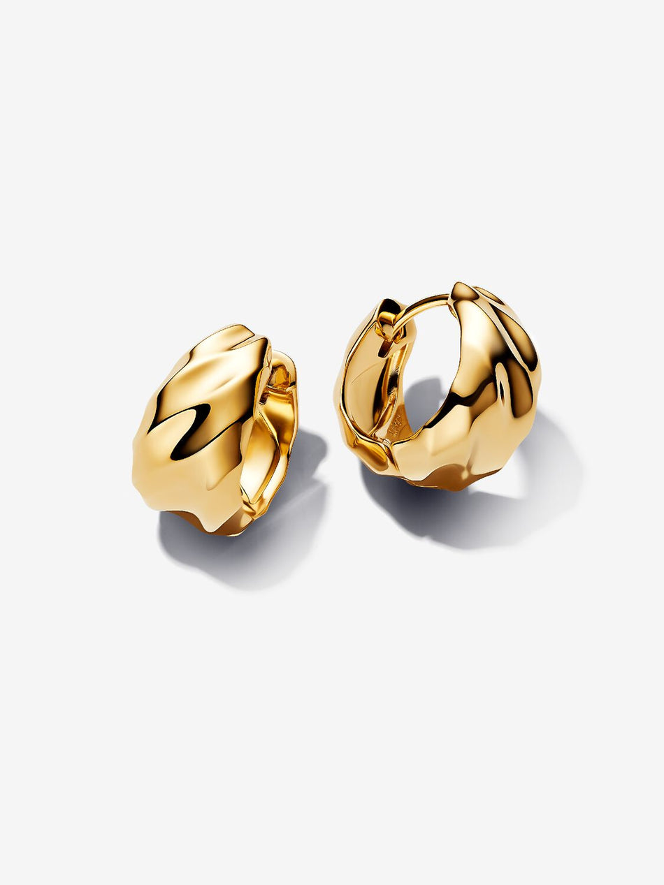 PANDORA ESSENCE | Orecchini Cerchi Dune Placcatura in Oro 14k | 263874C00
