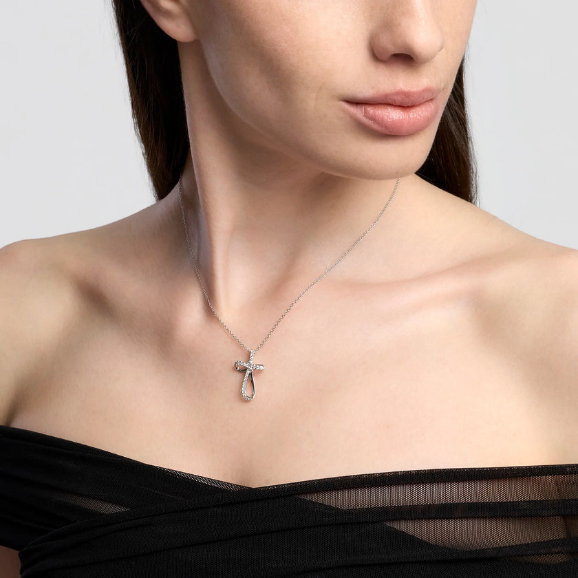 Mabina | Girocollo in argento con pendente croce con zirconi PREDILETTA | 553946