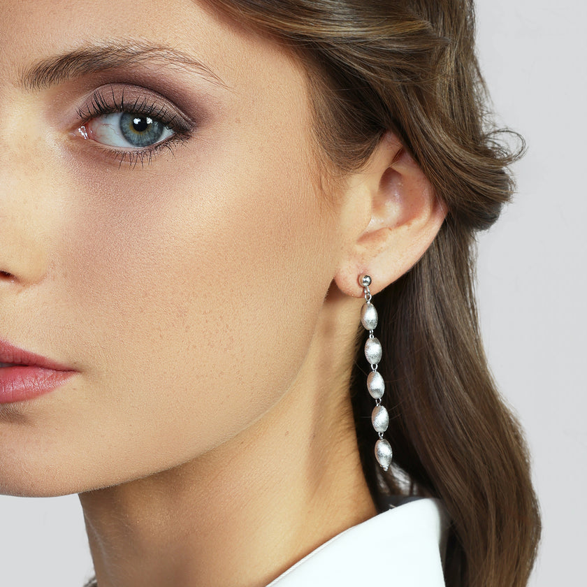 UNOAERRE | Orecchini in argento satinato | 6665