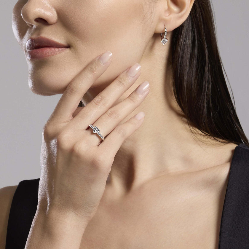 Mabina | Orecchini a monachella con zirconi taglio cuore Rouge | 563856