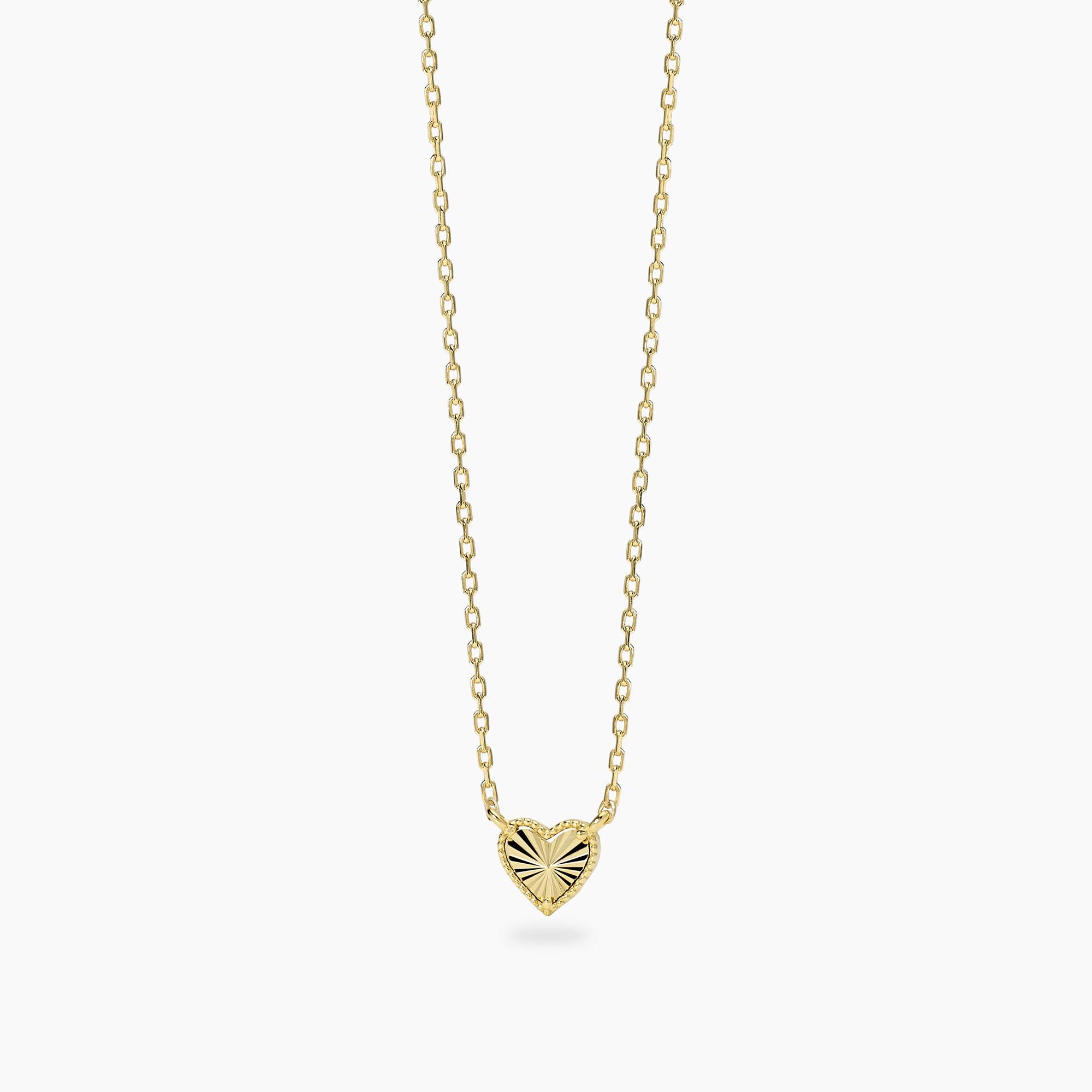 Mabina | Girocollo in argento dorato con cuore VOILÀ | 553906