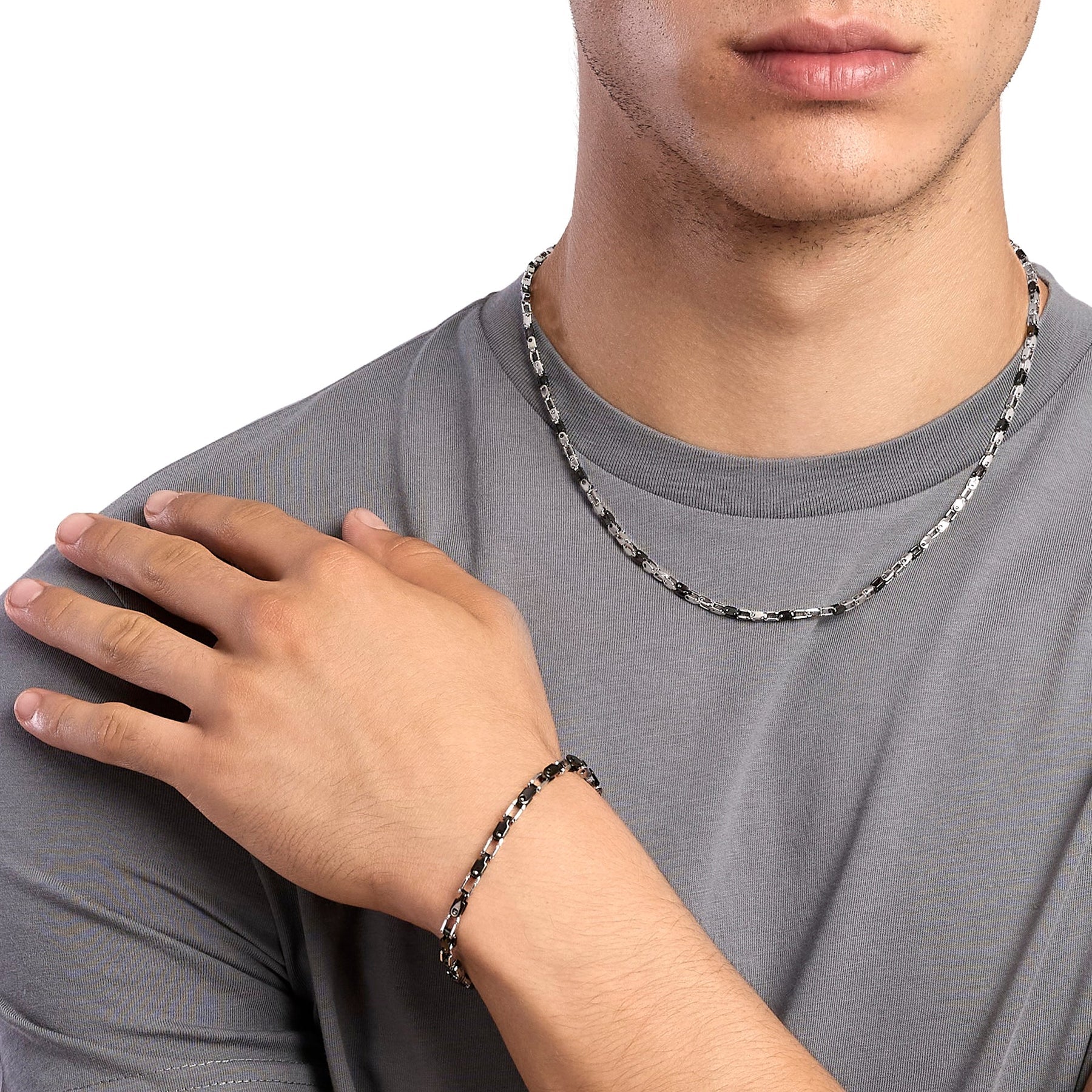 Kidult Style 61 | Bracciale uomo in acciaio con elementi lucidi e neri | 831296