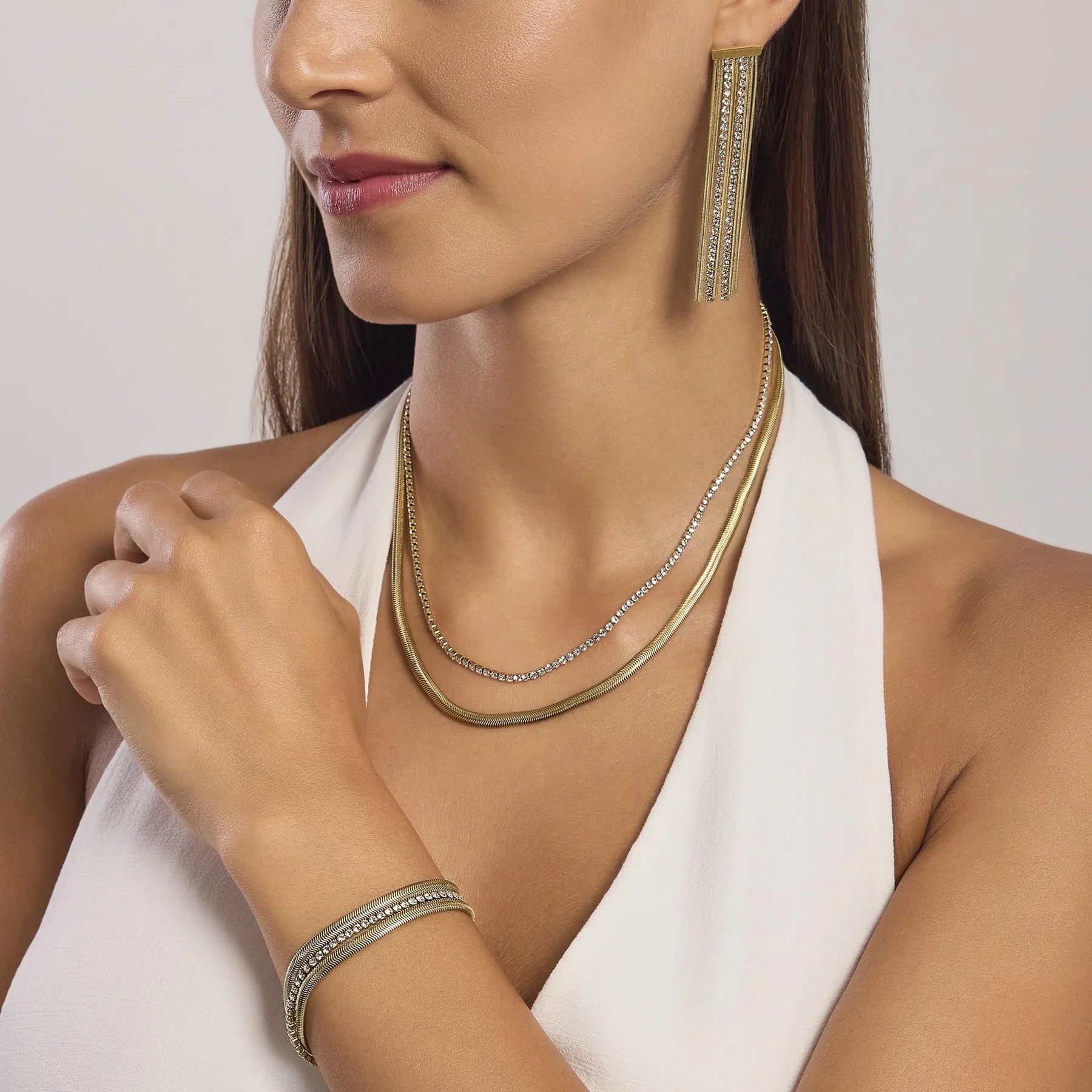 Kidult Style 02 | Orecchini dorati con catena e tennis | 861011