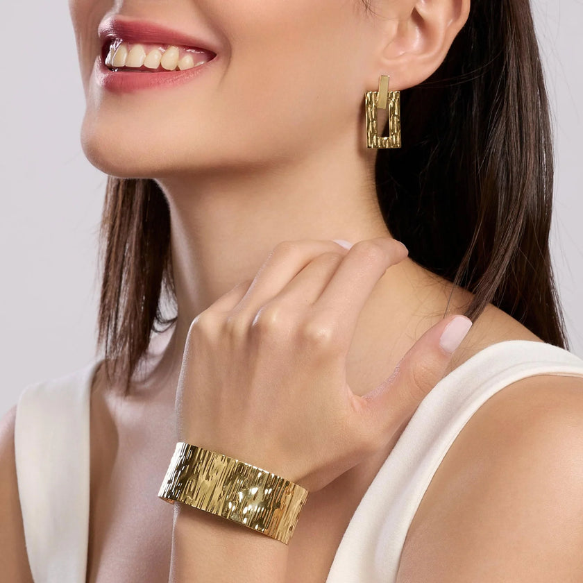 Kidult Style 34 | Orecchini dorati con pendenti martellati | 861059