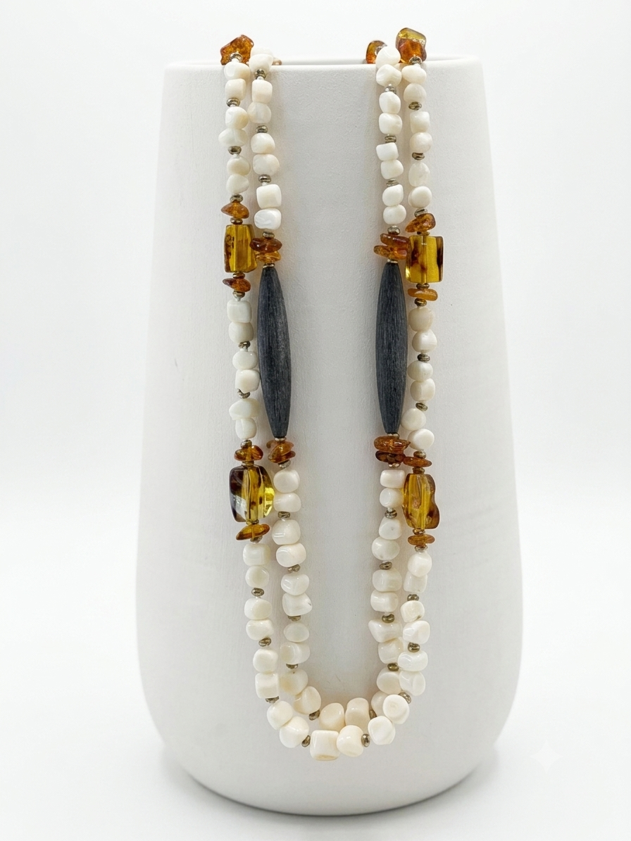 Gemmarium | Collana in Corallo Bianco con Corno e Ambra | MARINVCOLL011