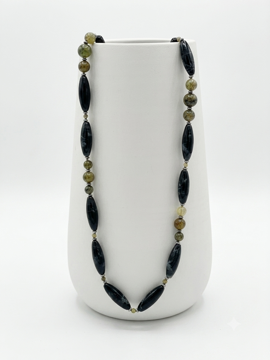 Gemmarium | Collana Occhio di Falco Granato Verde ed Ematite | OTGVCOLL002