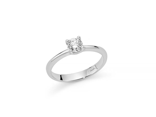 MILUNA | Anello solitario con diamante in oro bianco 750 e design a griffe regolari | LID4076