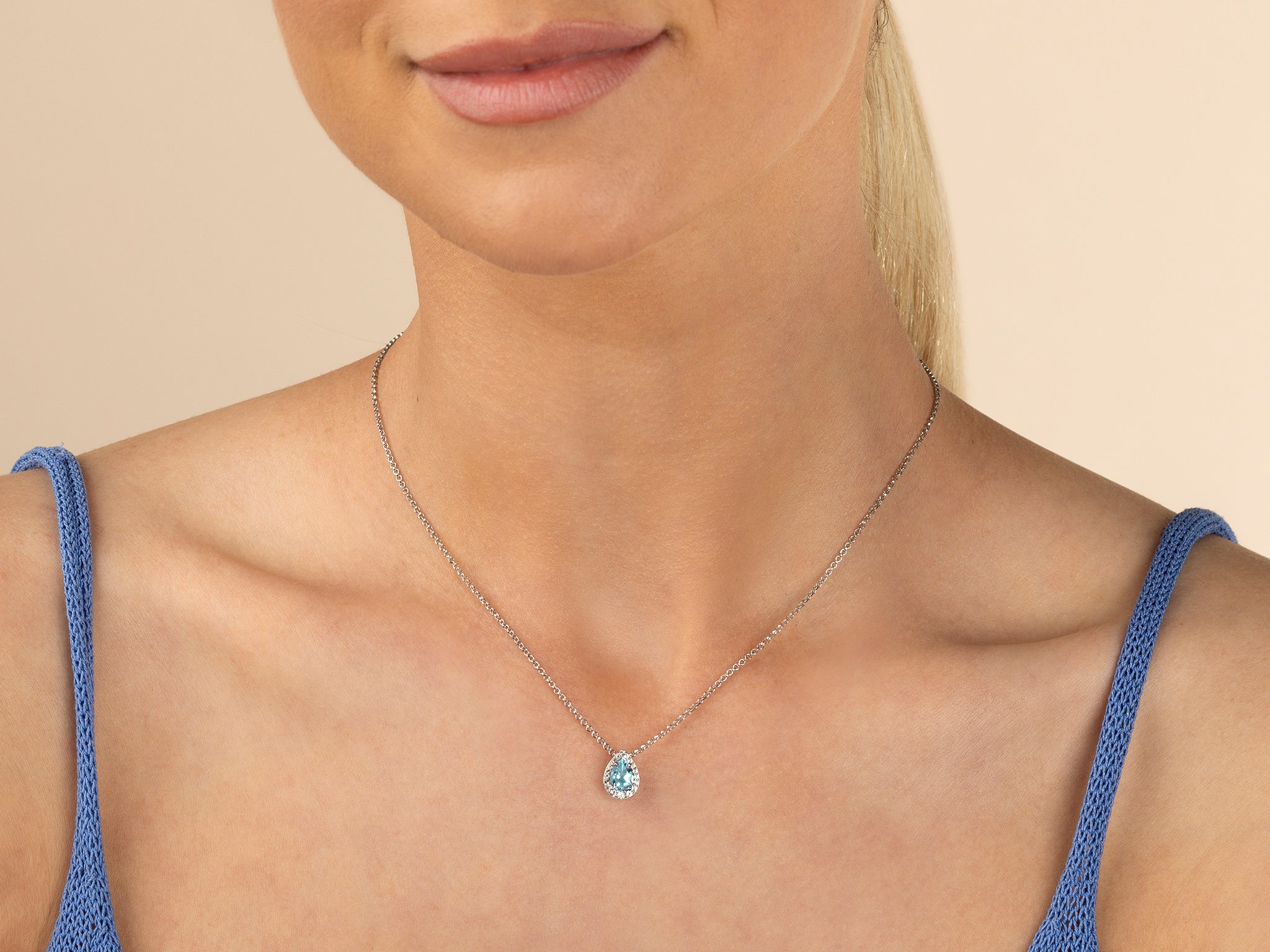 MILUNA | Collana con Gemma del Cielo a goccia media e topazi bianchi in argento | CLD5436