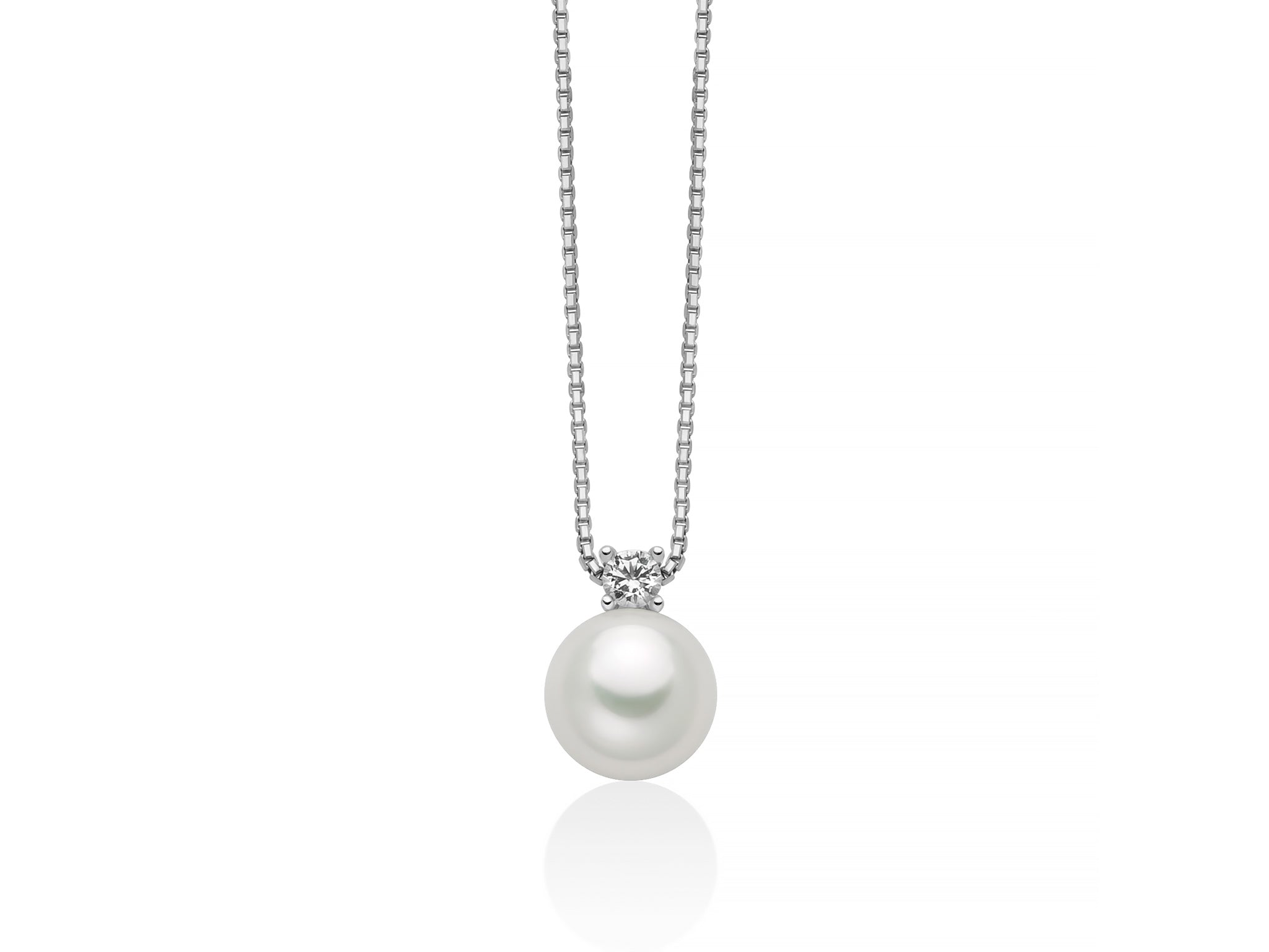 MILUNA | Collana Eva in argento con perla Oriente 8,5-9 mm illuminata da un topazio bianco | PCL6886