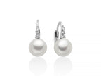 MILUNA | Orecchini Eva a monachella in argento con perle Oriente 8,5-9 mm e topazi bianchi | PER2948
