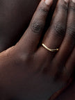 PANDORA ESSENCE | Anello Linea Sinuosa | 163314C00