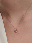 PANDORA ESSENCE | Collana Cerchio Linea Sinuosa con Perla d'Acqua Dolce Coltivata e Pavè | 393303C01-45