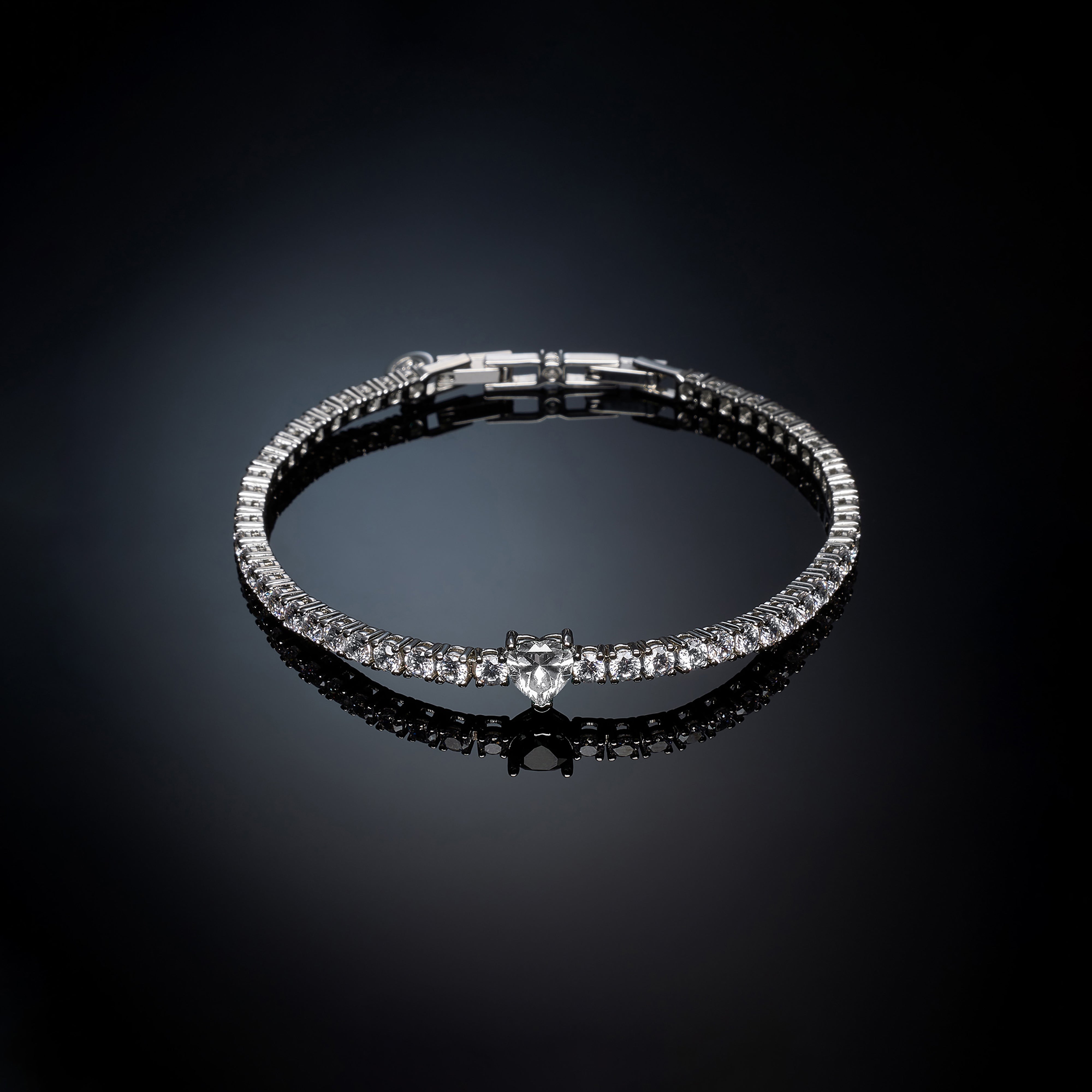 CHIARA FERRAGNI | Crystal First Love Tennis Bracelet | J19AUV46